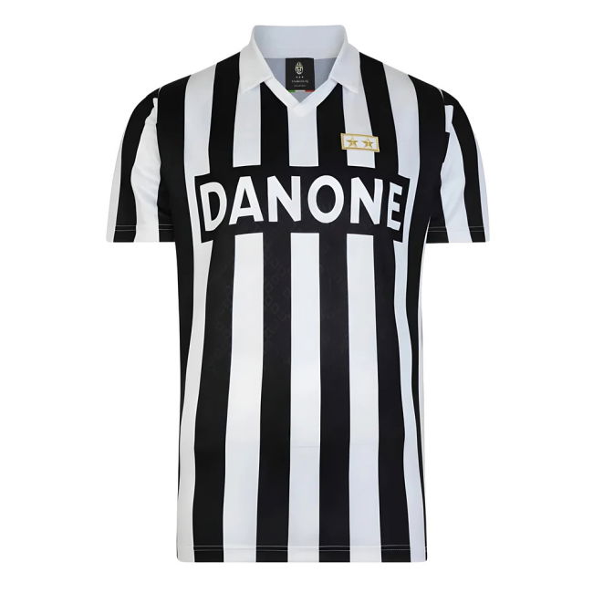 Top Grade 2025-2026 Juventus Shirt With Classic Design - True To Size