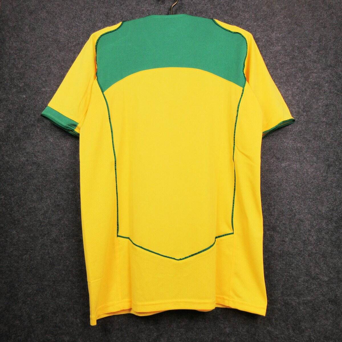 Cheap 2004 Brazil Home kit