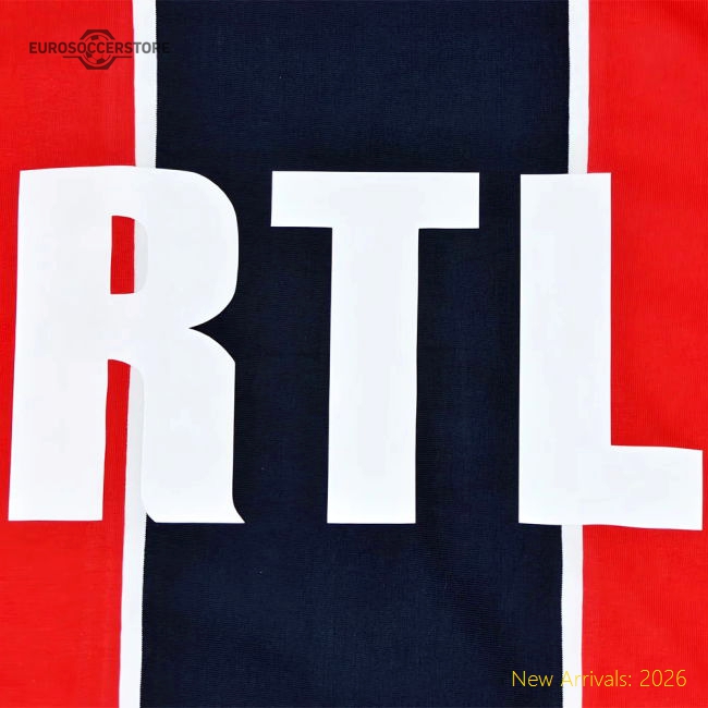 Supporter Performance Paris 1974 Retro Football Shirt