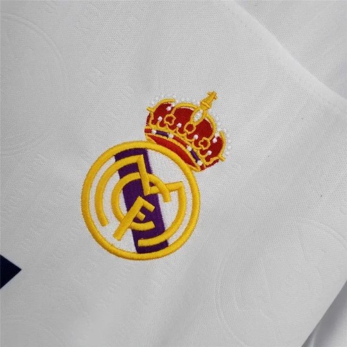 Official Real Madrid 1996 Local - International Football