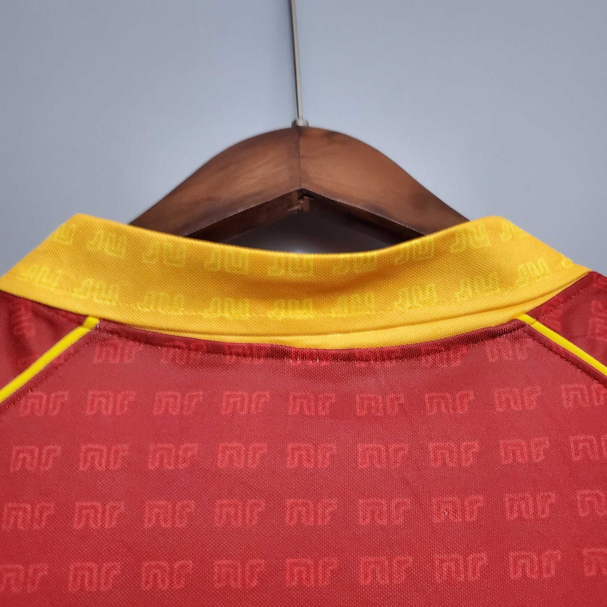 Cheap 1990-1991 AS Roma Home retro kit