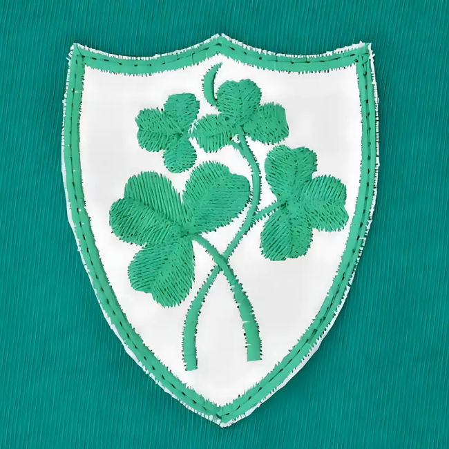 Republic Of Ireland 1975 Retro Football Shirt