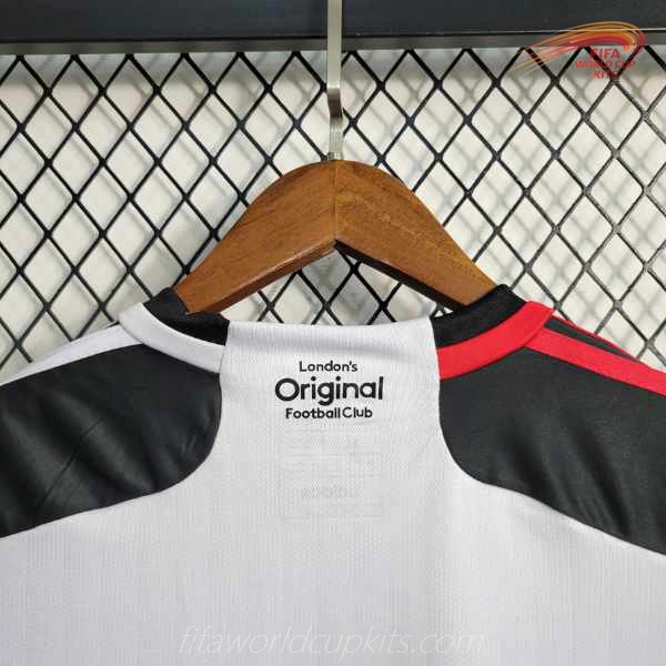 Fulham 23-24 Home Football Kit