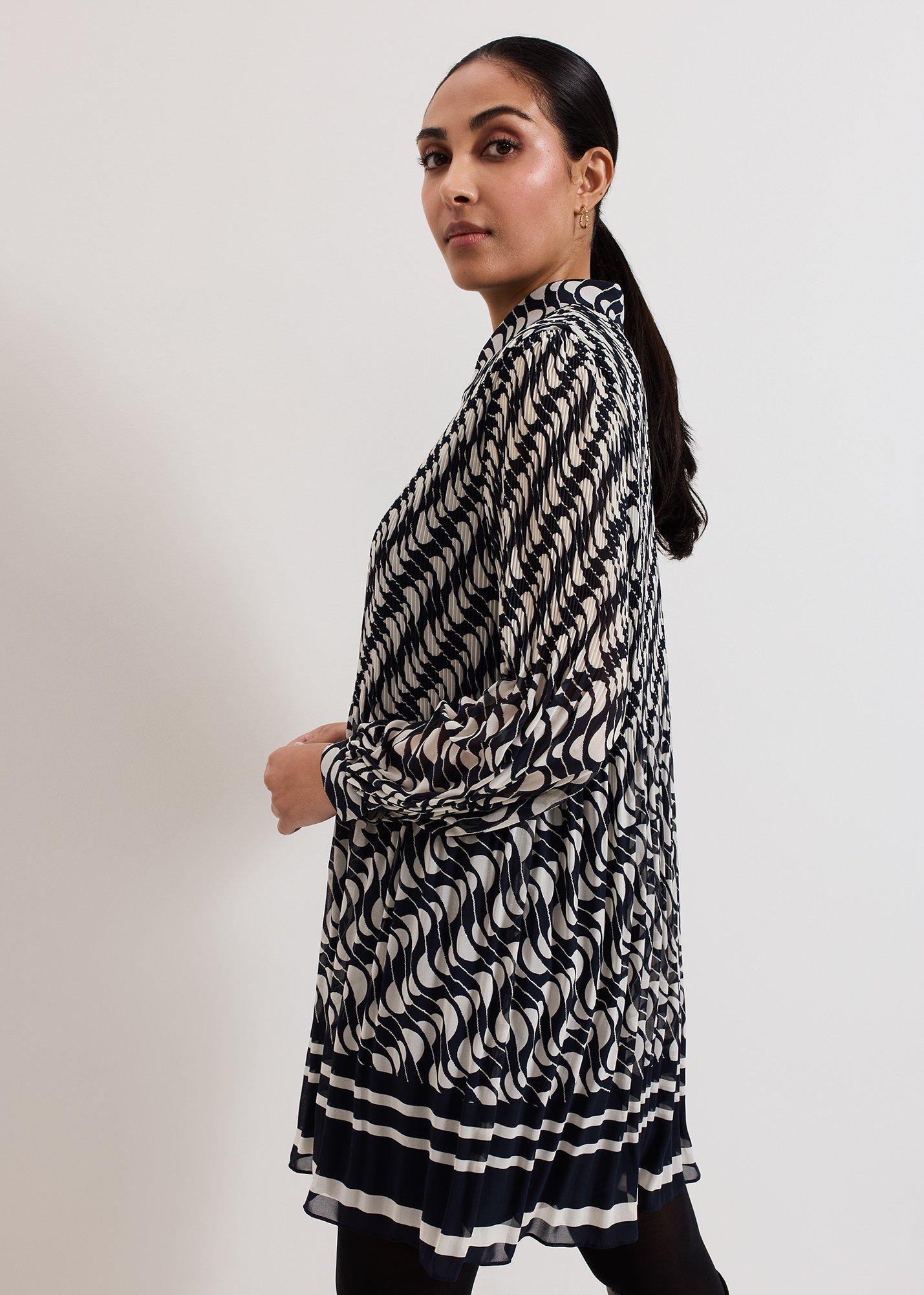 Petite Eleanor Geo Swing Pleated Dress