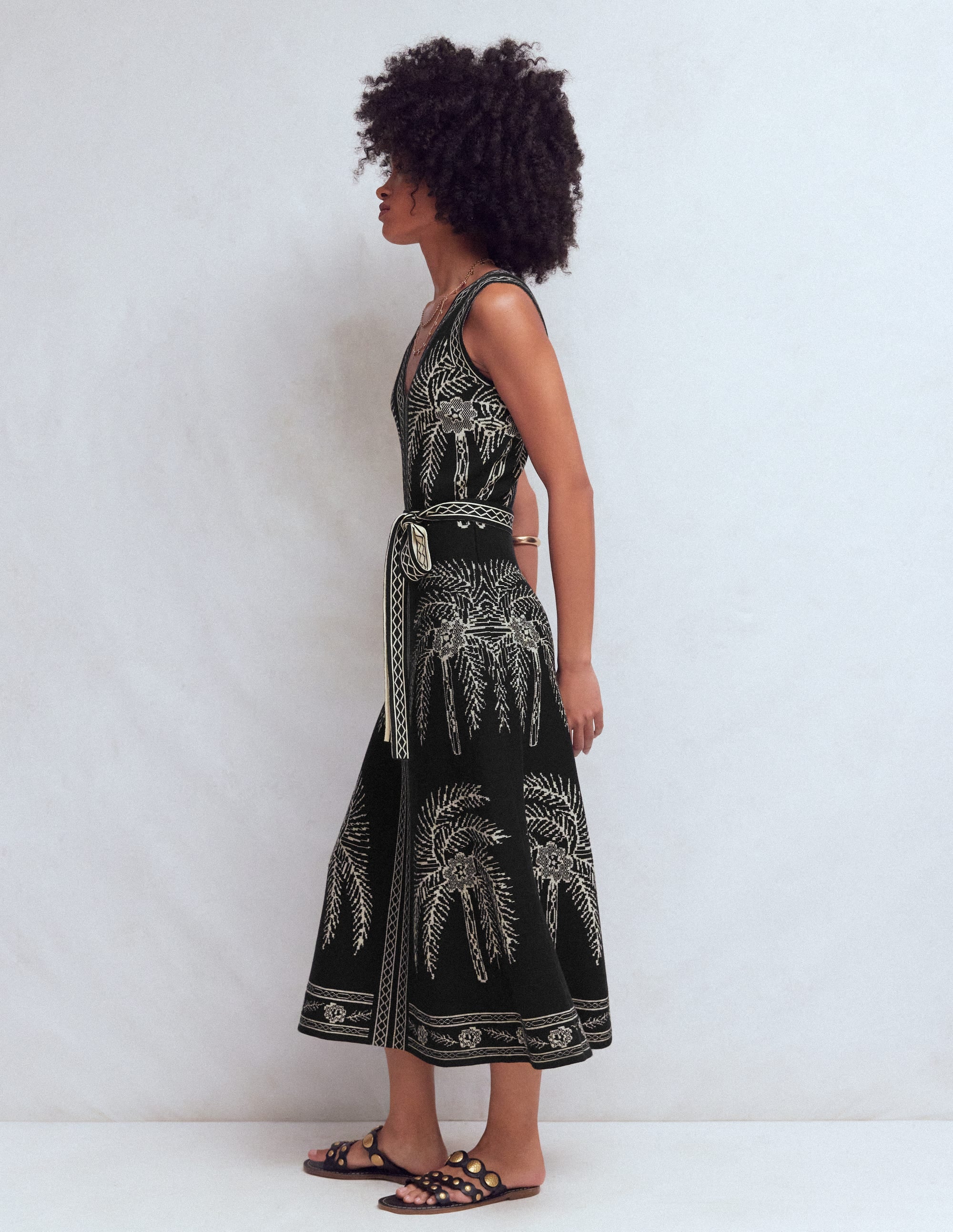 V Neck Jacquard Dress