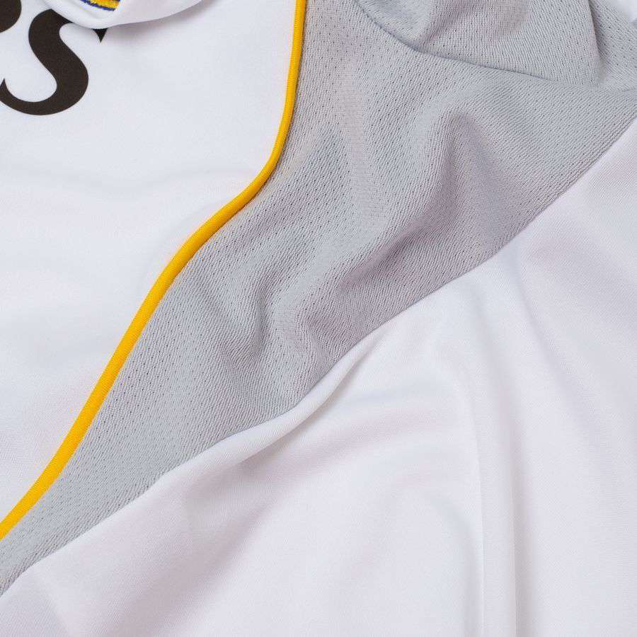 Real Madrid Home Shirt 2025/26 Women