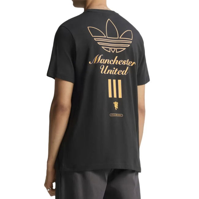 Top Grade 2025-2026 Man Utd T-shirt With Retro Design - Captain