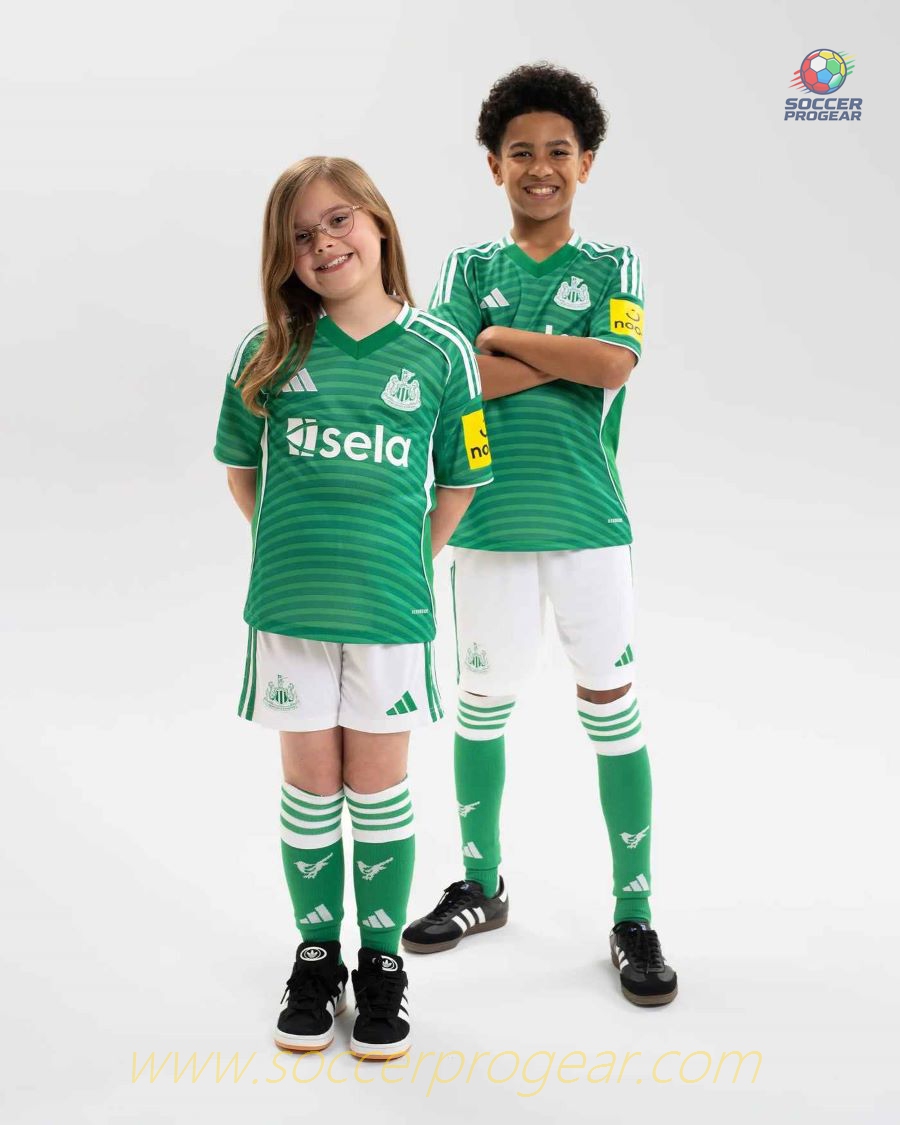 Newcastle Children's Edition Away Soccer Shirt 2025-2026 Season