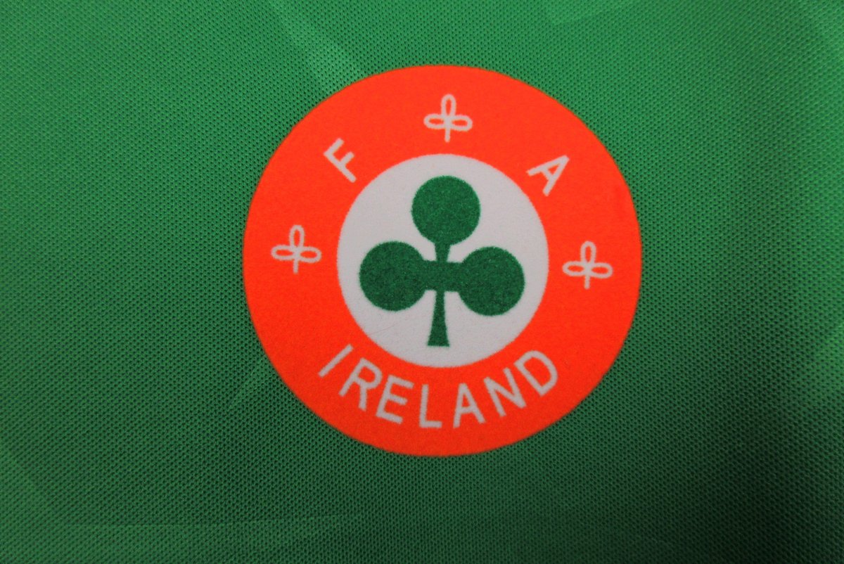 1990 Ireland Home kit
