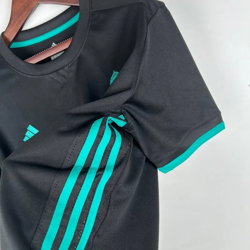 2017-2018 Real Madrid Jersey retro kit