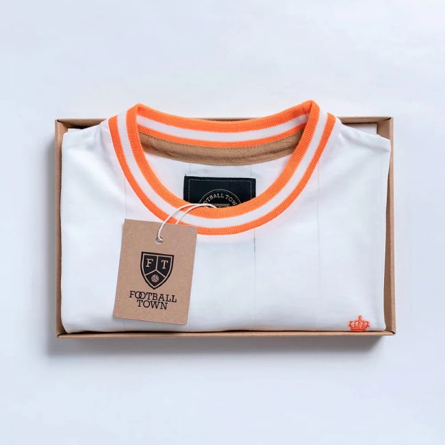 Vintage Holland De Leeuw White Soccer Jersey Netherlands
