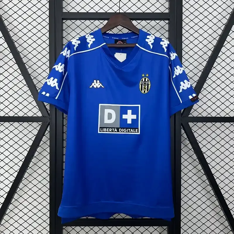 Cheap 1999-2000 Juventus Jersey retro kit