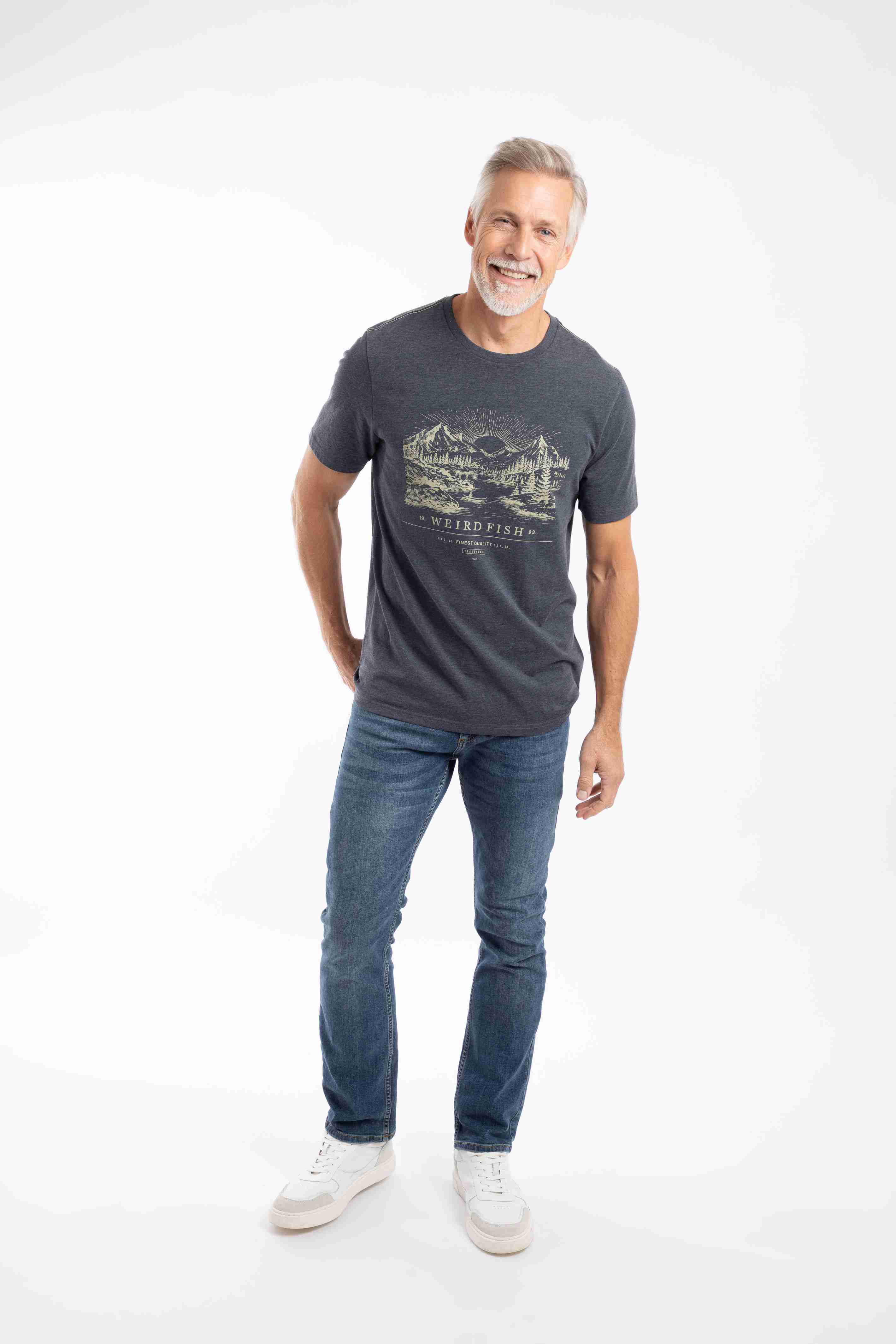 Sunrise Front Print Graphic T-Shirt Navy
