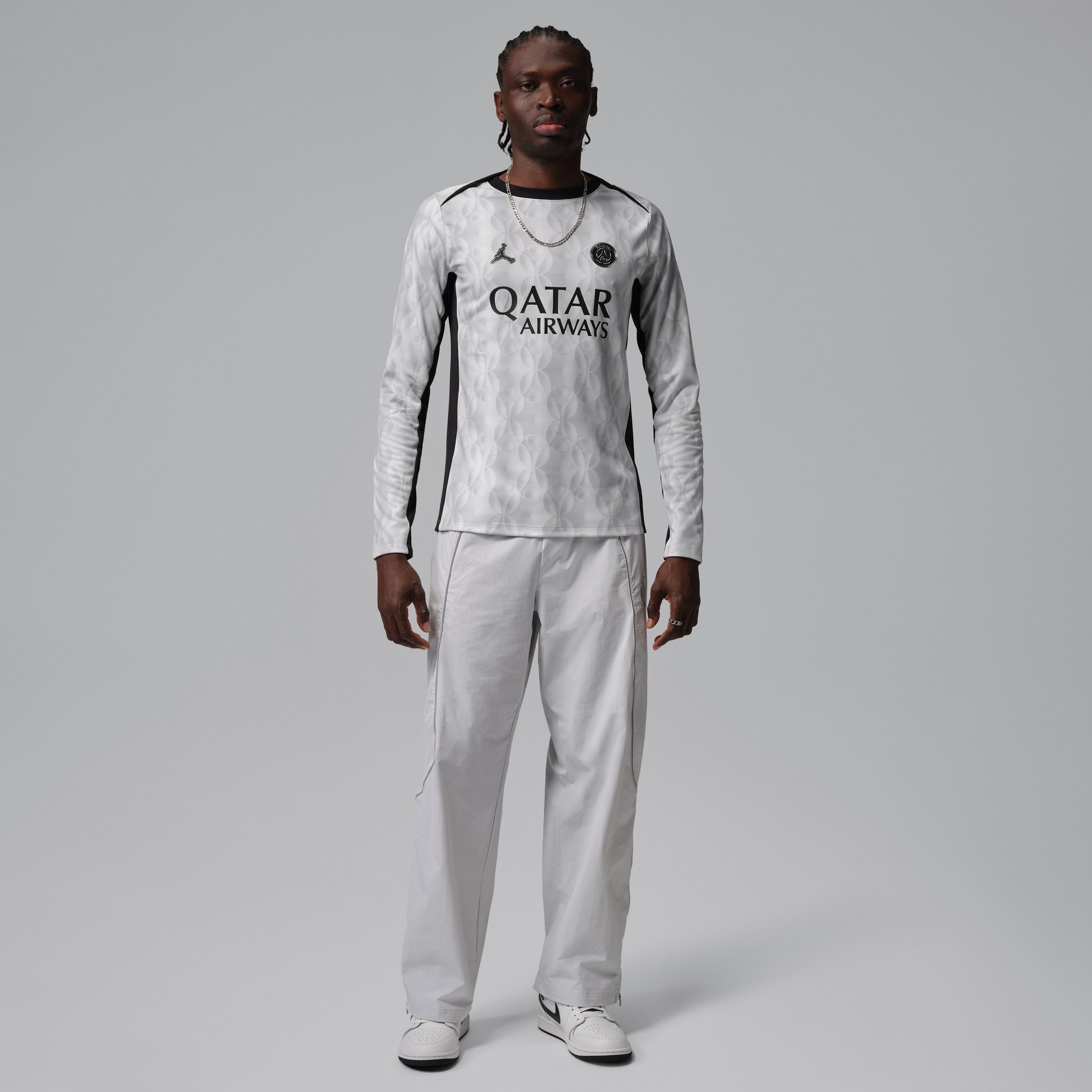 [LK] Paris Saint-Germain Men's Long Sleeve Pre-Match Dri-FIT Jersey Top - Black