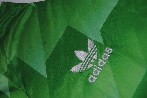 Visitante - Perfect Fit - Match-ready - Premium Fabric