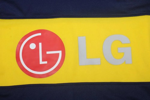 Authentic Local - Global Football - Football Fashion - Performance