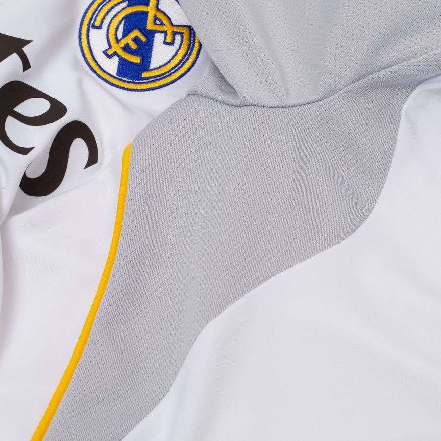 Real Madrid Home Shirt 2025/26