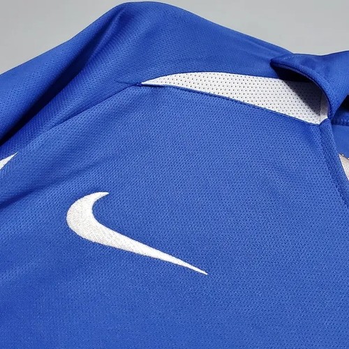 Top Grade 2002 Brazil Jersey Retro World Cup With Vintage Design -
