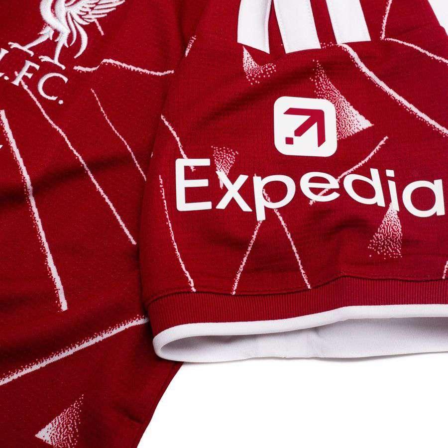 Liverpool Home Shirt 2026/27 Champions League SZOBOSZLAI 8