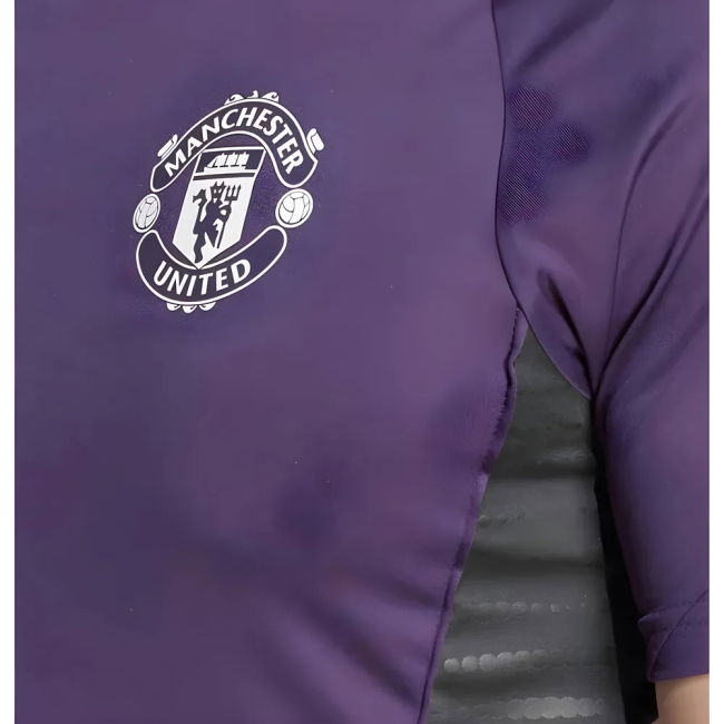 2025-2026 Man Utd Training Jersey (Aurora Plum) (Shaw 23)
