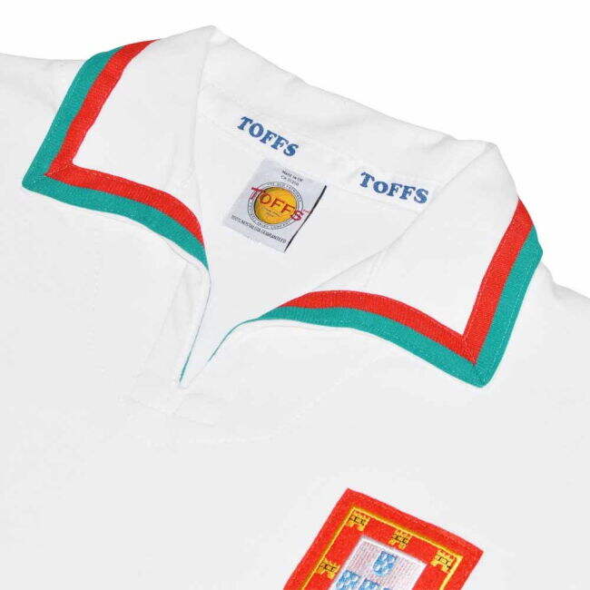 And Value For Money Portugal 1972 Away Retro Football Shirt Fashionable