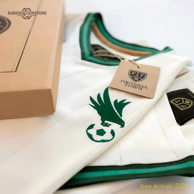 Vintage Saudi Arabia Al Saqr Soccer Jersey - Supporter Edition