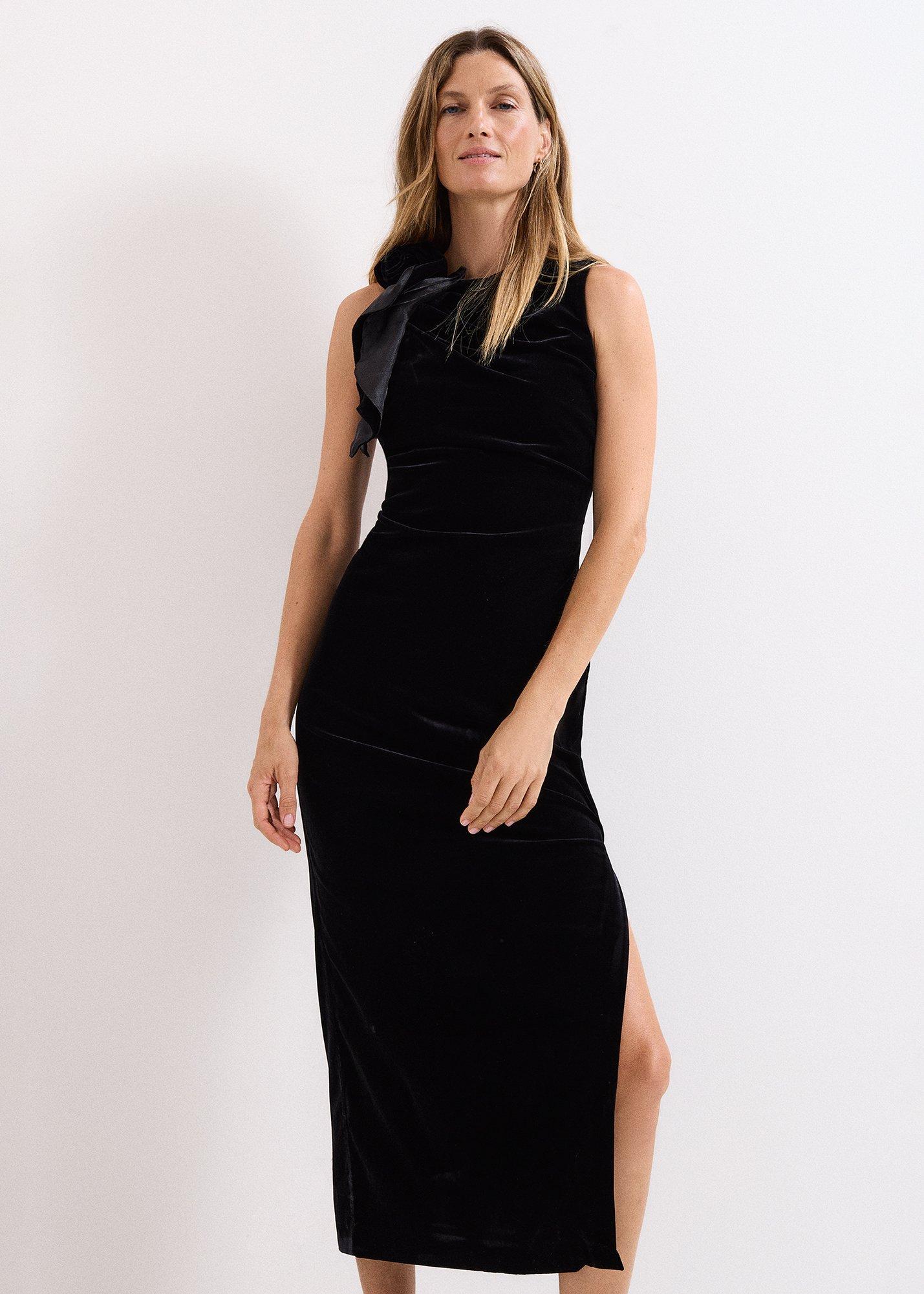 Melony Black Velvet Ruffle Maxi Dress