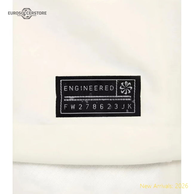 Top France 2025-2026 Away Shirt (fra) Movement Moisture-management