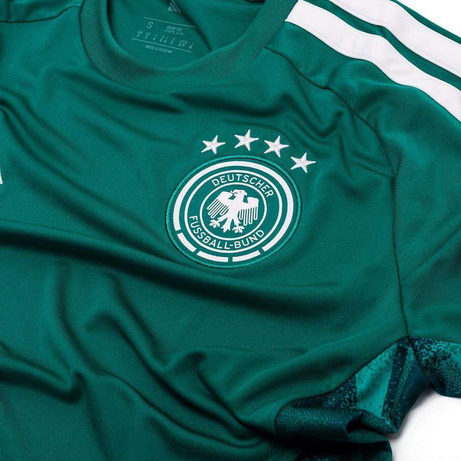Germany Goalkeeper Shirt Home World Cup 2026 Kids - Premium Game Day Edition
