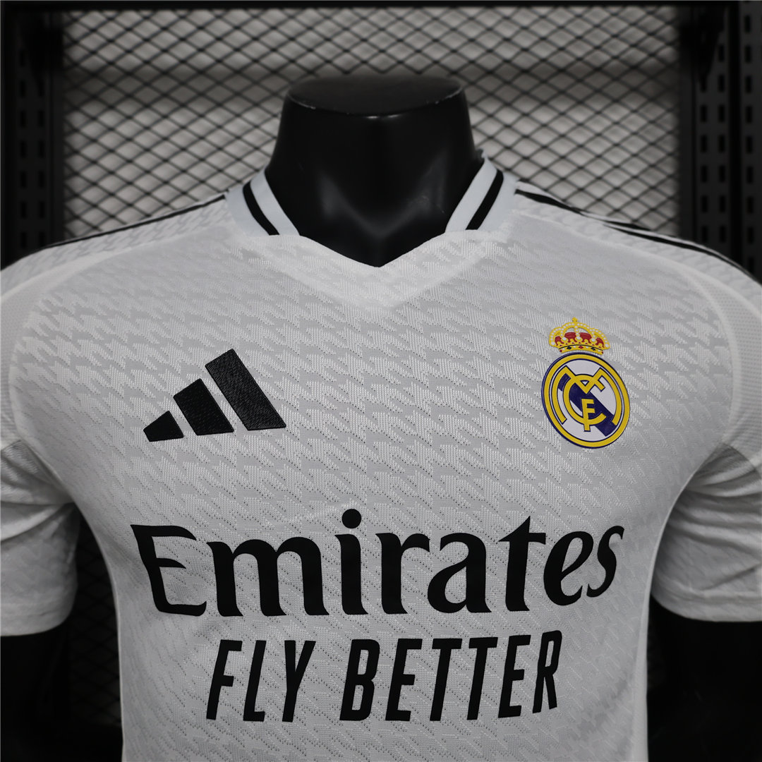 Lightweight Authentic Real Madrid 2425 Home Match Shirt
