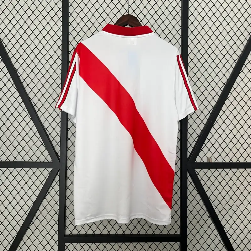 1998-1999 River Plate Jersey retro kit