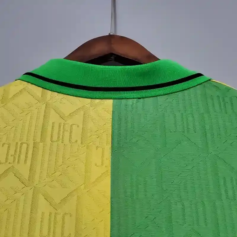 Cheap 1992-1994 Manchester United Jersey retro kit