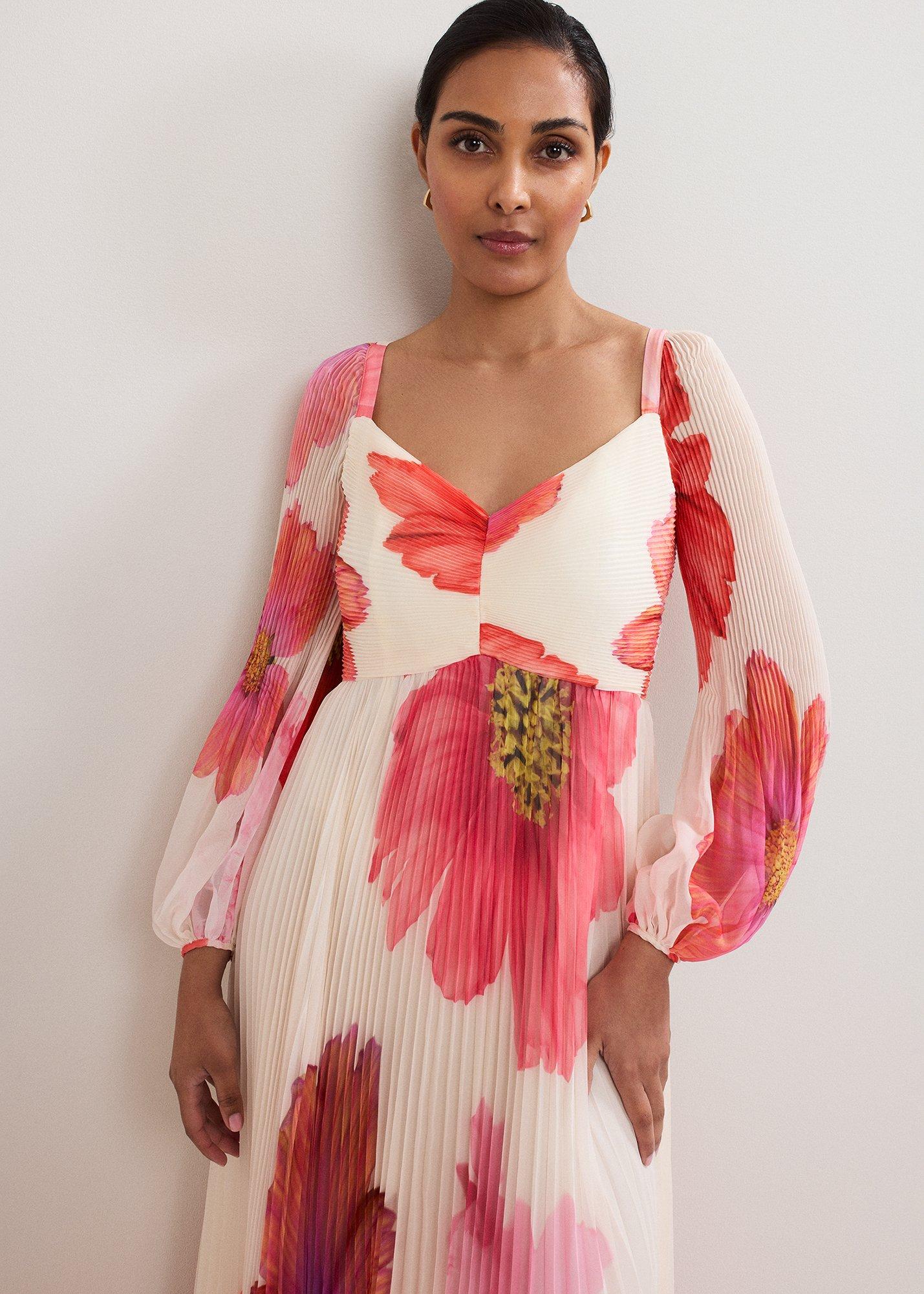 Petite Reanna Pleated Floral Maxi Dress
