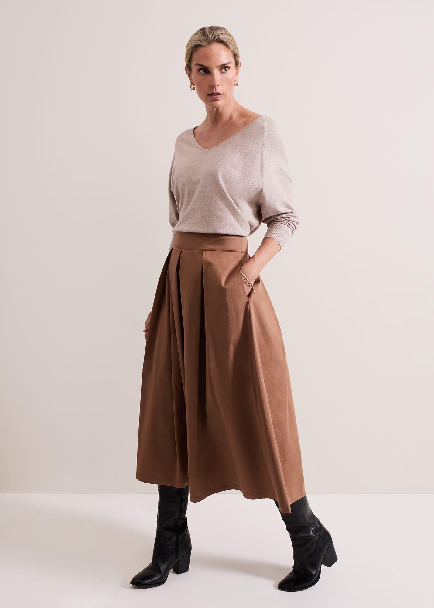Senita Fine Knit V-Neck Jumper