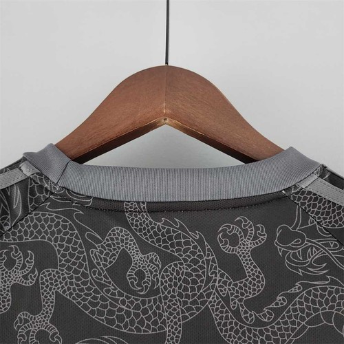 Authentic Real Madrid 2022-2023 Camiseta - Fan Collection