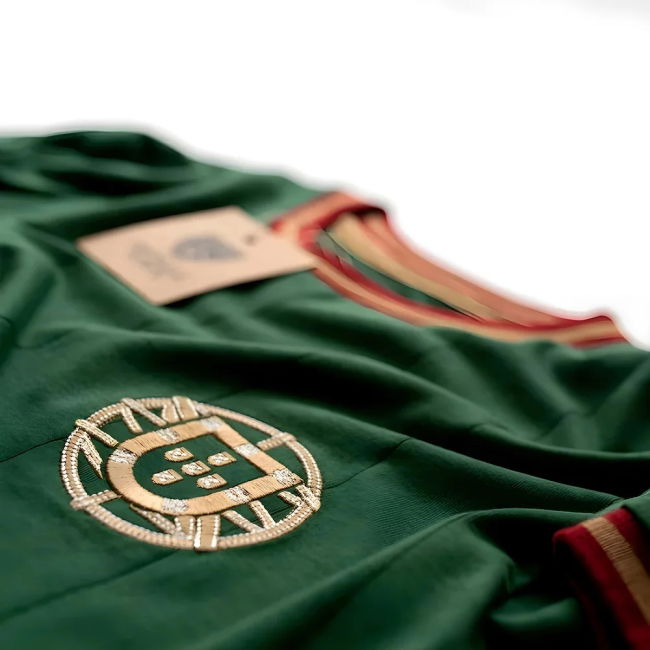 Vintage Portugal A Selecção Away Soccer Jersey Holland Worldcup