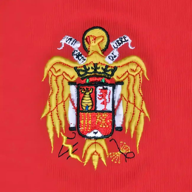 Spain Team Fashionable Home Match Shirt (3)