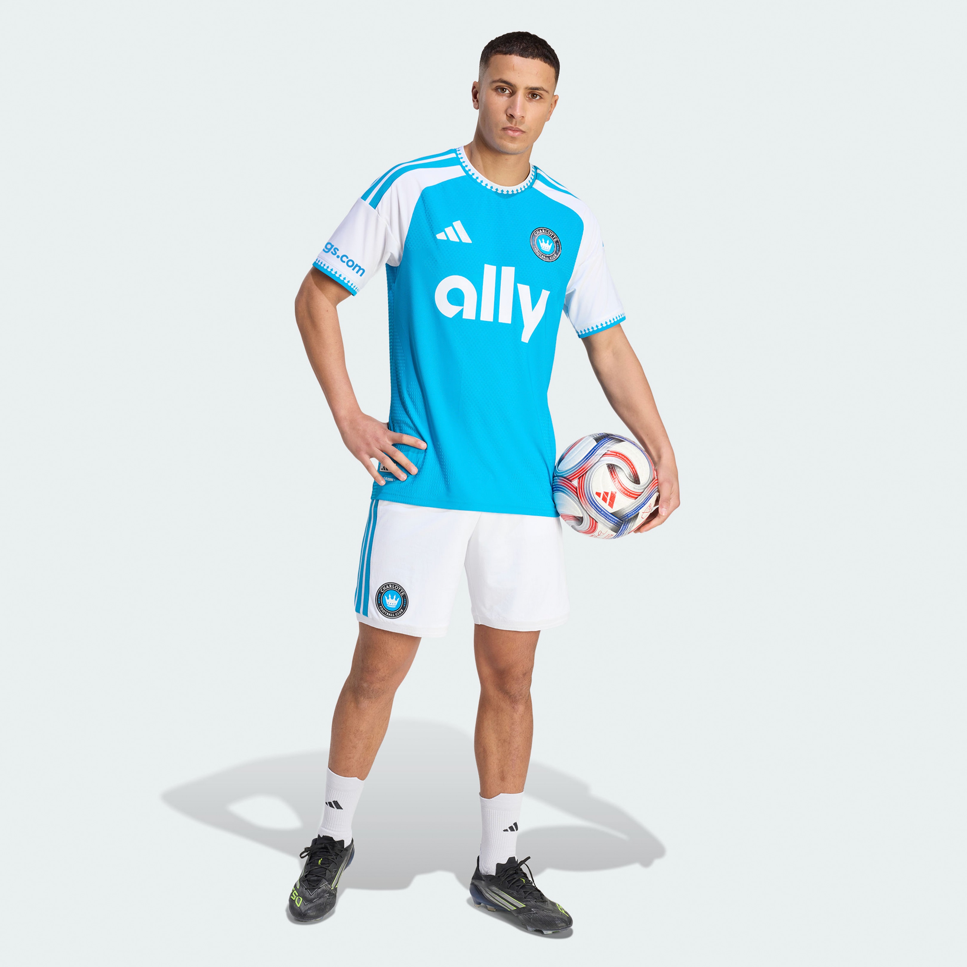 [SJH] Charlotte FC 2026 Carolina Kit: Crowns Up On-Field Authentic Patch Jersey - Blue