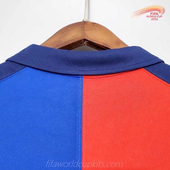 Barcelona 99-00 Home Football Kit