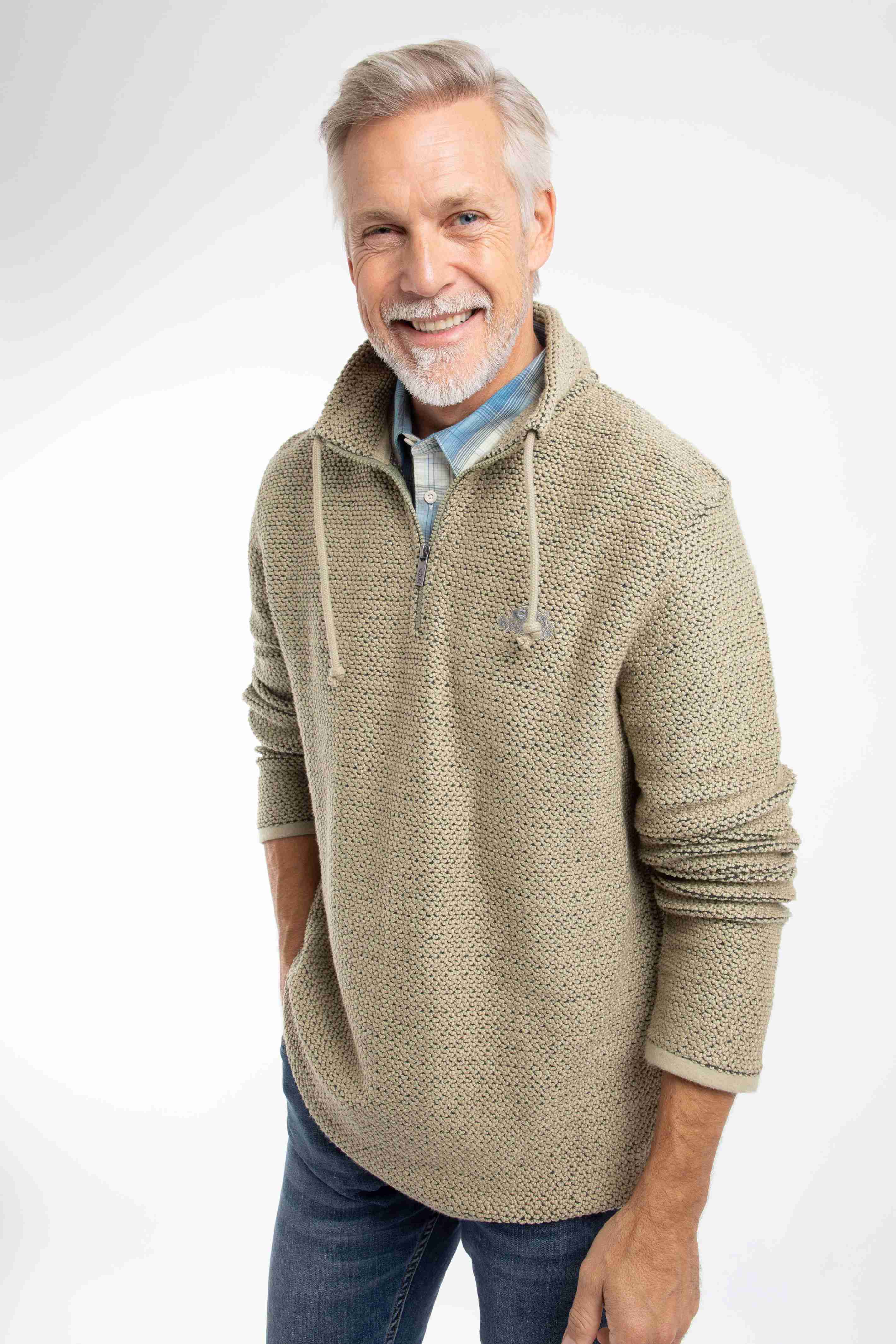 Cruiser 1/4 Zip Macaroni Sweatshirt Bracken
