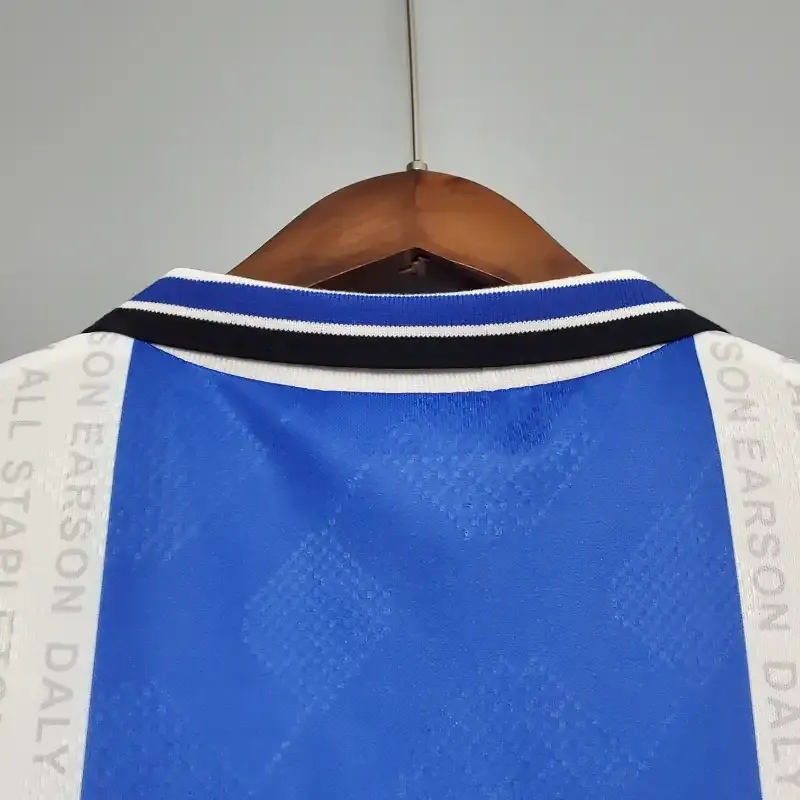 Cheap 1994-1996 Manchester United Jersey retro kit