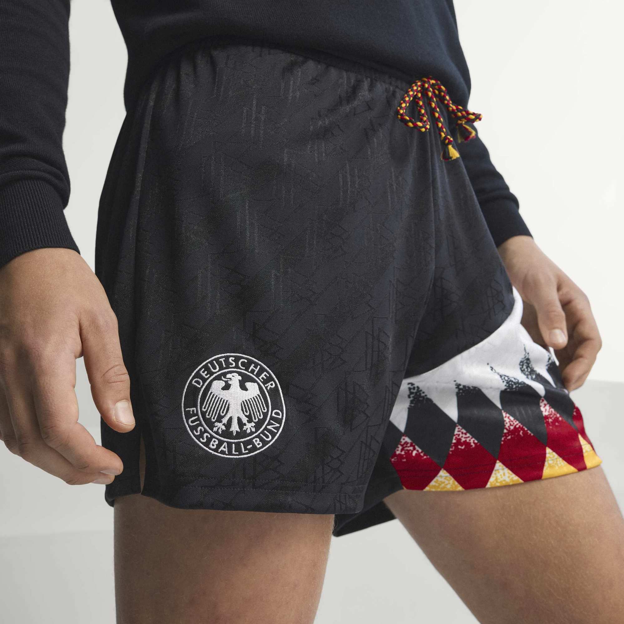 [SJH] Germany National Team 1994 Bringback Shorts - Black