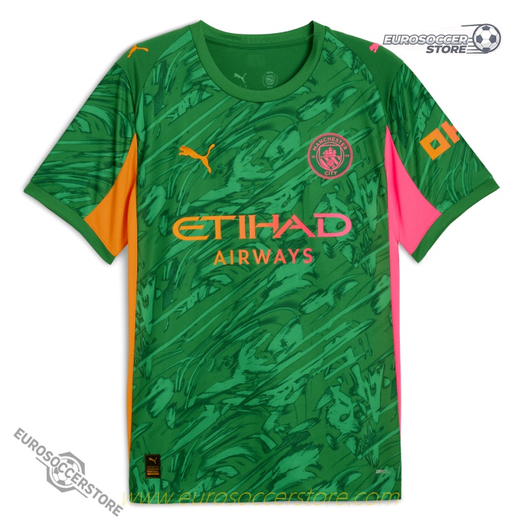 Manchester City's 25-26 Season Green-Colored Goalkeeper Jersey