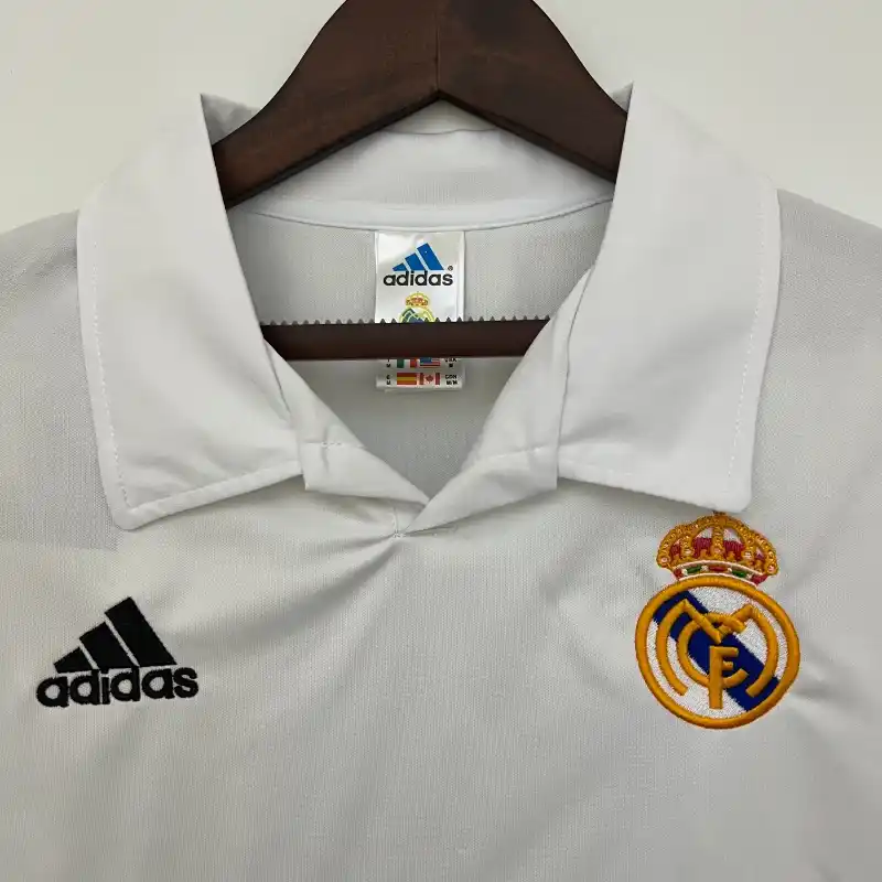 2002-2003 Real Madrid Jersey retro kit