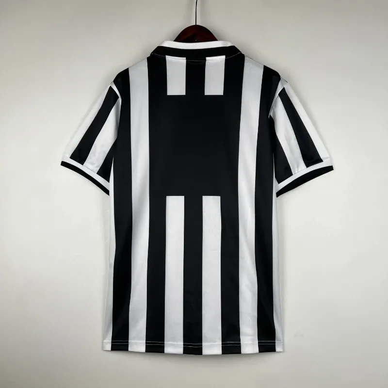 Cheap 1996-1997 Juventus Jersey retro kit
