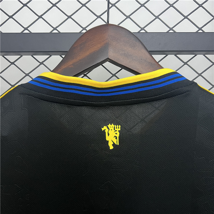 Manchester United 2526 Third Shirt - Official Replica 22393