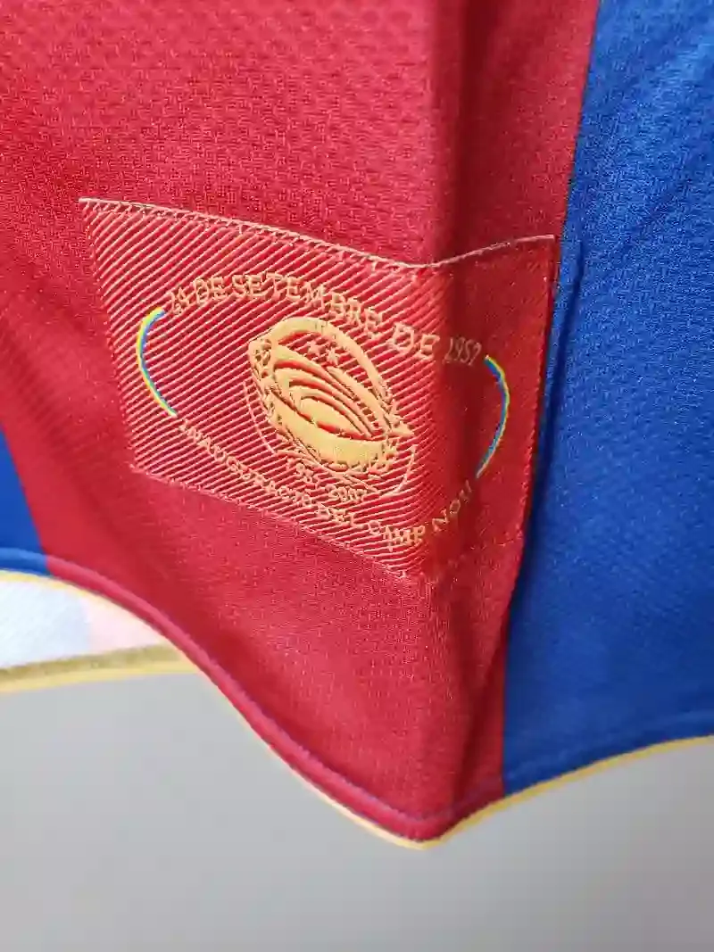 Cheap 2007-2008 Barcelona Long Sleeve Jersey retro kit