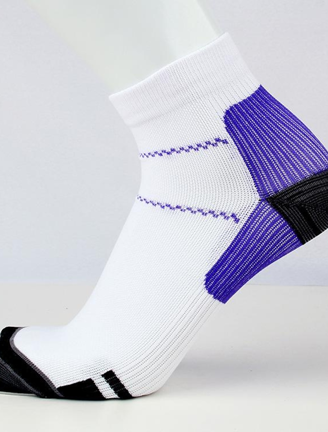 Compression Socks Plantar Fasciitis for Men Women, Circulation 10-15 mmHg Best Support for Athletic Running Nurses Hiking