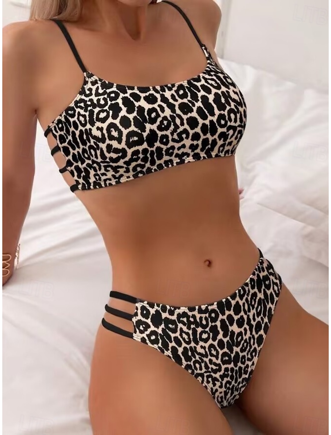 Women's Swimwear Bikini 2 Piece Cheeky Swimsuit Backless Slim Vacation Beach Wear Leopard Strapless Sleeveless Bathing Suits