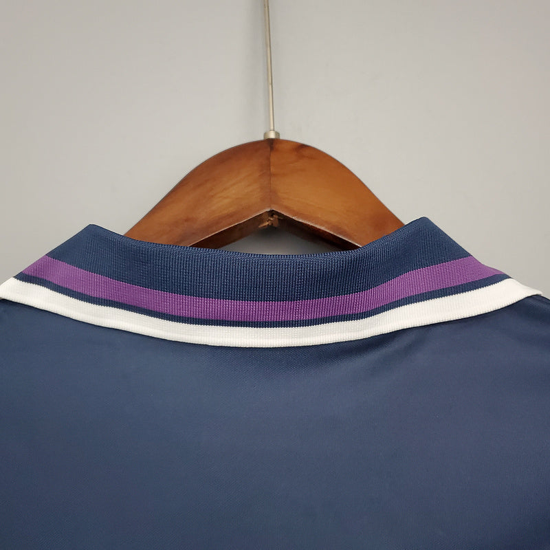 1994-1995 Tottenham retro kit